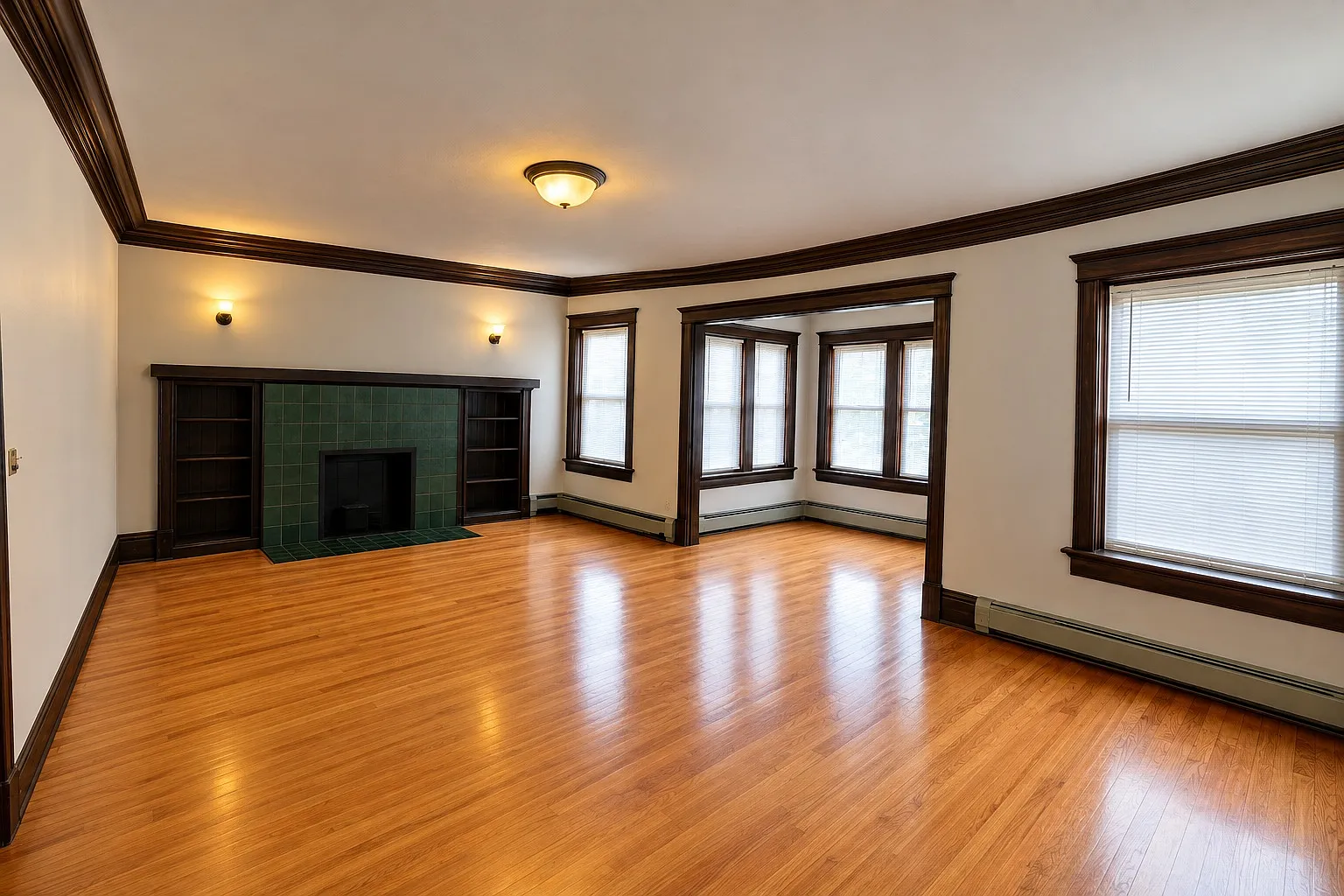 3 bed, 1700 sqft, $1,790 — Photo 1