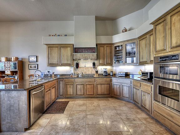 5th image of 6724 E Calle De Las Estrellas