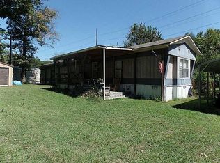 17988 Howell Rd, Siloam Springs, AR 72761