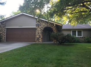 1707 23rd St S, Fargo, ND 58103