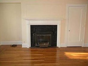 4th image of 164 Burns St