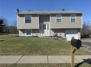 3161 Bradbury Dr, Aliquippa, PA 15001