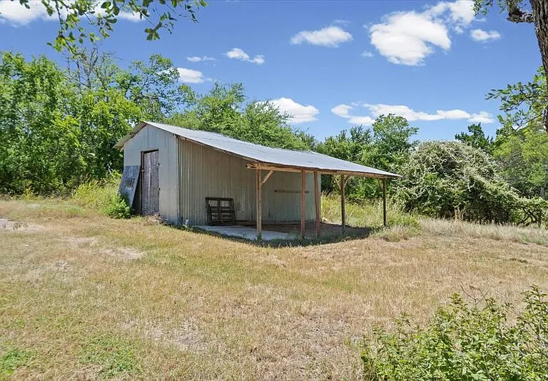 555 Harmon Hills Rd — Photo 27