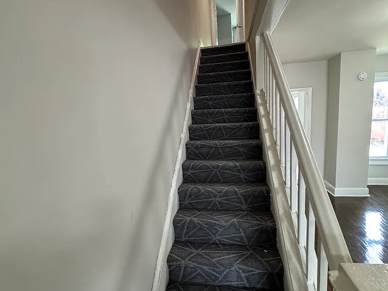 18 Wiley Ave — Photo 7