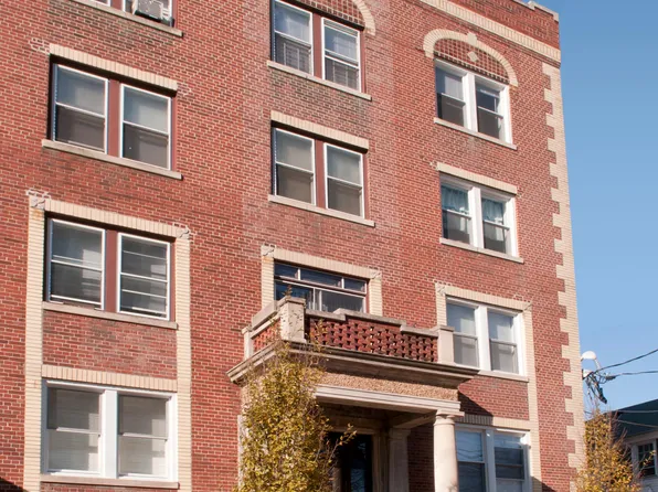 1575 Palisades Boulevard image 1 of 4