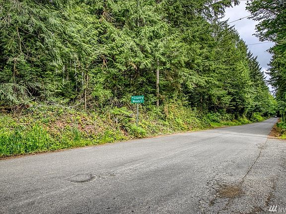The home site is located on Old Hansville Road at the intersection of Country Woods Lane.  This is part of the Eglon Community. 