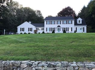 12 Strawberry Hill Rd, Southborough, MA 01772