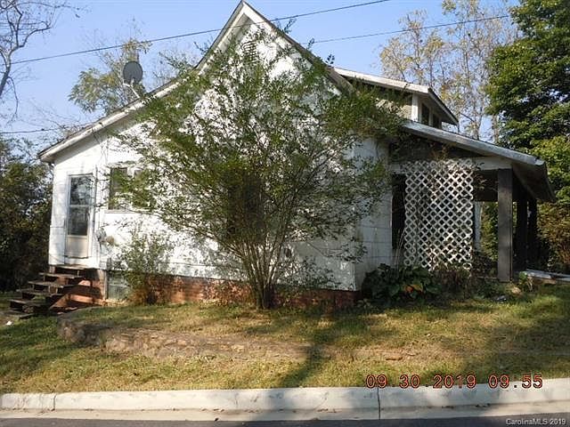 2nd image of 46 Sharptown Rd