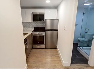 24 Phillips St #1A, Boston, MA 02114