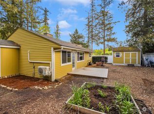 22004 SE 20th St, Sammamish, WA