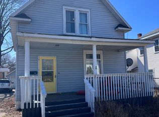 906 Main St E, Menomonie, WI 54751