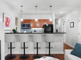 69 Galen St APT 3, Watertown, MA 02472