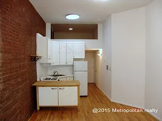 Rented by Metropolitan Realty