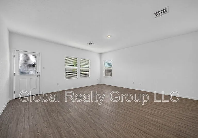 14911 Rhyolite Way — Photo 7