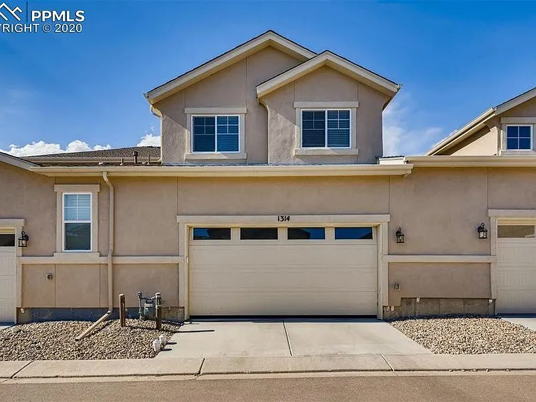 1314 Promontory Crest Vw — Photo 2