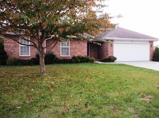 540 W Meadows Dr, Republic, MO 65738