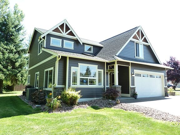2nd image of 18217 SE 260th Pl