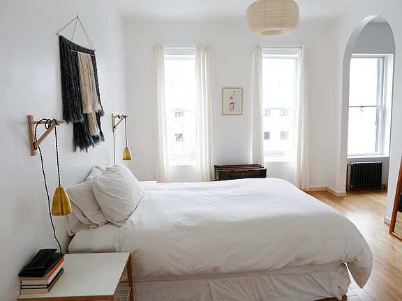 5th image of 660 Saint Marks Ave #2