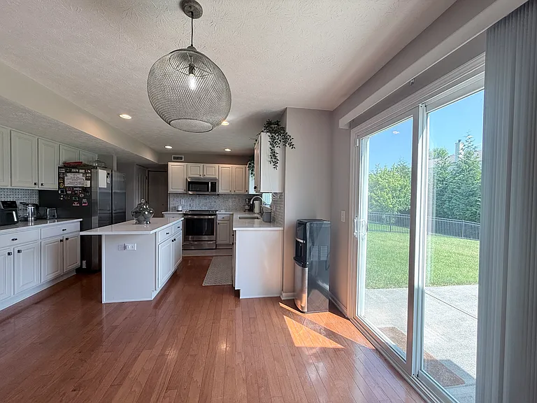 14010 Avalon East Dr — Photo 21