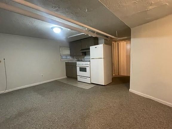 2nd image of 2938 W Cullom Ave #G