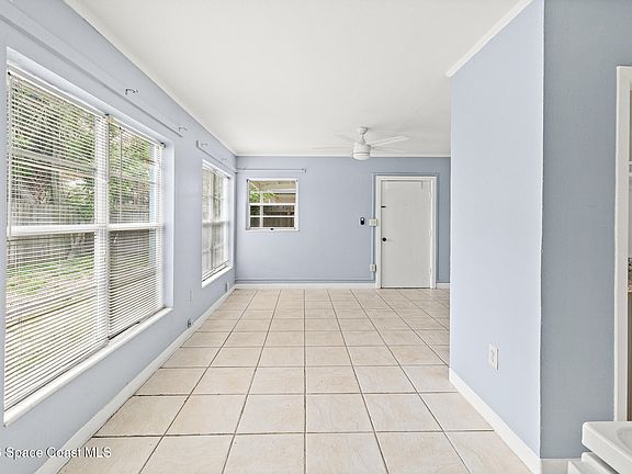 5th image of 219-221 Harrison Ave