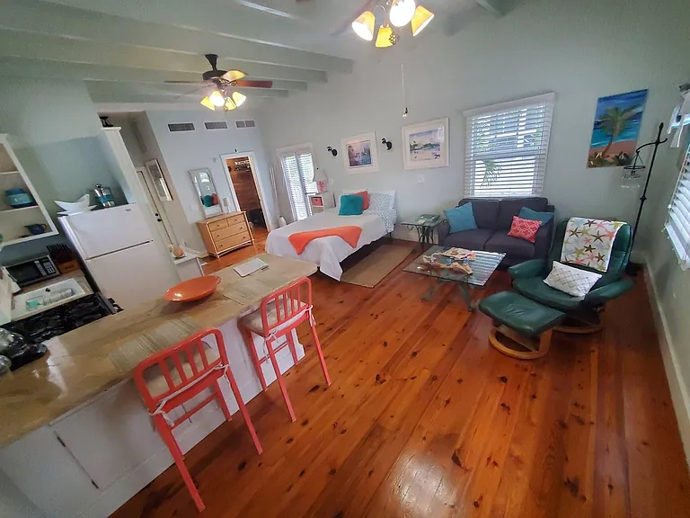 226 NE 1st Ave #KEY LIME — Photo 9