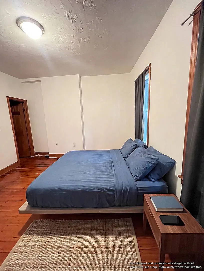 No Fee Xl Apt Perfect For Neu Students! Laundry In Unit! Sunny And Spacious Rooms, Modern Kitchen — Photo 3