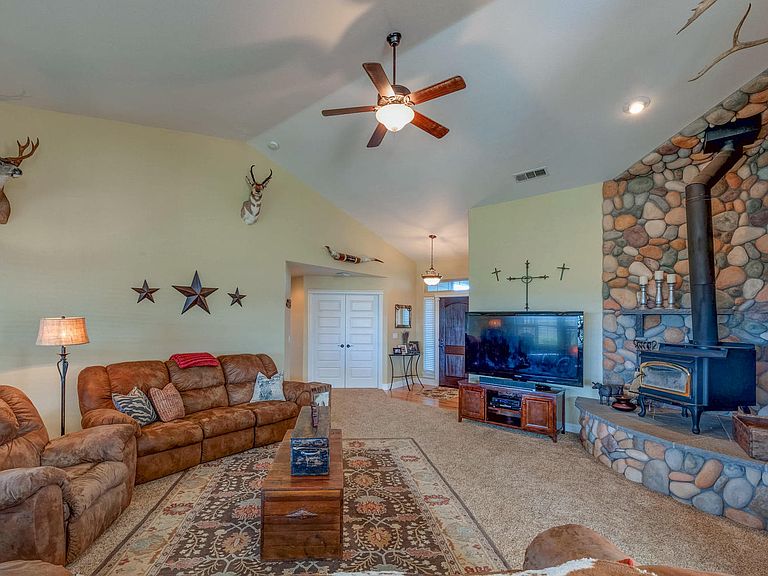 11565 Wilder Rd, Red Bluff, CA 96080 | Zillow