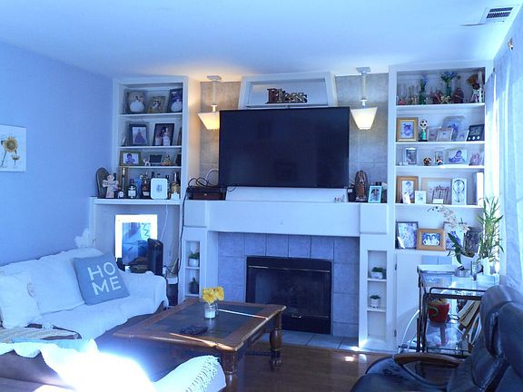 5th image of 1040 Tierra Brisas Dr
