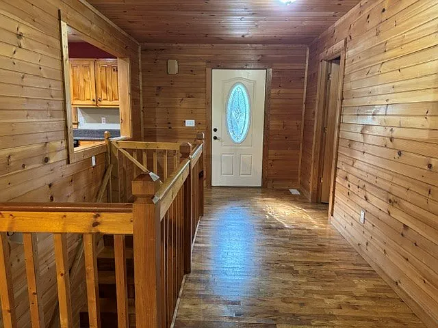 690 Oak Ridge Rd — Photo 8