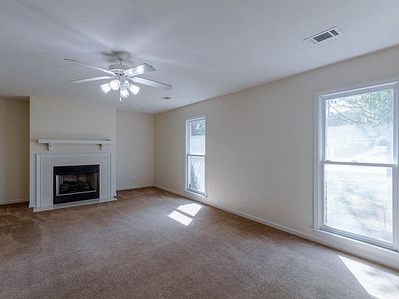 5th image of 6240 Bayberry Dr