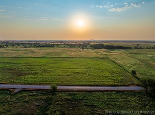 5 N 3990th Rd, Dewey, OK 74029