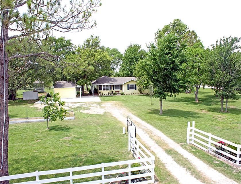 19604 b, Alvin, TX 77511 Zillow