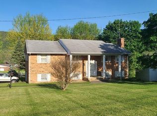 628 N Main St, Franklin, WV 26807