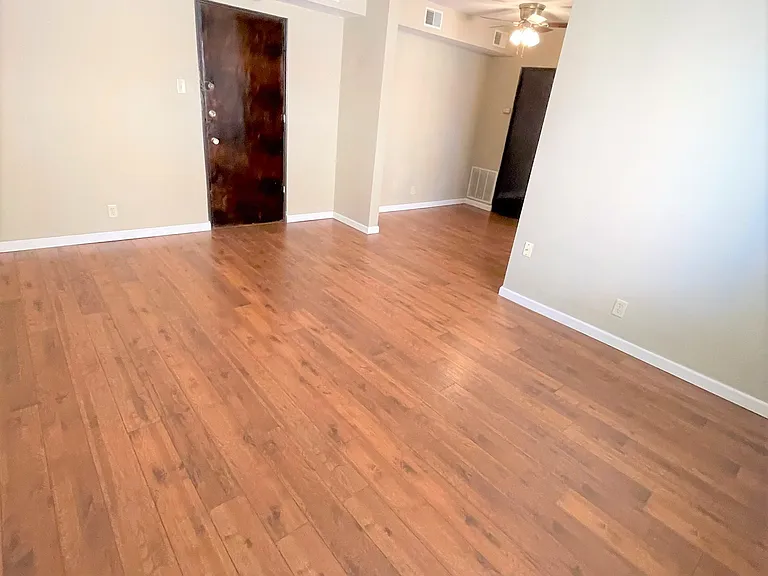 5712 Phillips Ave #B9 — Photo 99