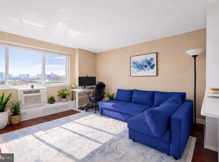 2101-17 Chestnut St #1011, Philadelphia, PA