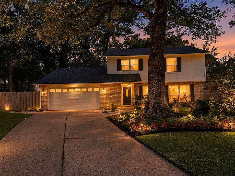 1st image of 2931 Valley Rose Dr