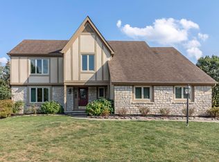 7476 Bardston Ct, Dublin, OH 43017