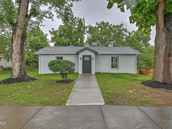 208 Wilson Ave, Johnson City, TN 37604