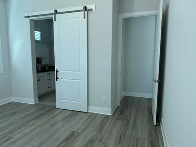 817 Cosmos Dr — Photo 14