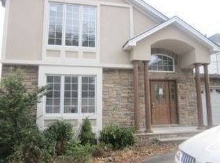 25 Latourette St, Staten Island, NY 10309