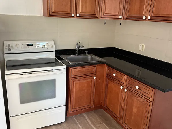 1071 NE 24th Ave #7A, Pompano Beach, FL 33062