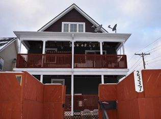 2337 James Ave N #1, Minneapolis, MN 55411
