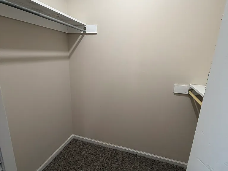 107 Pineneedle Cir — Photo 34