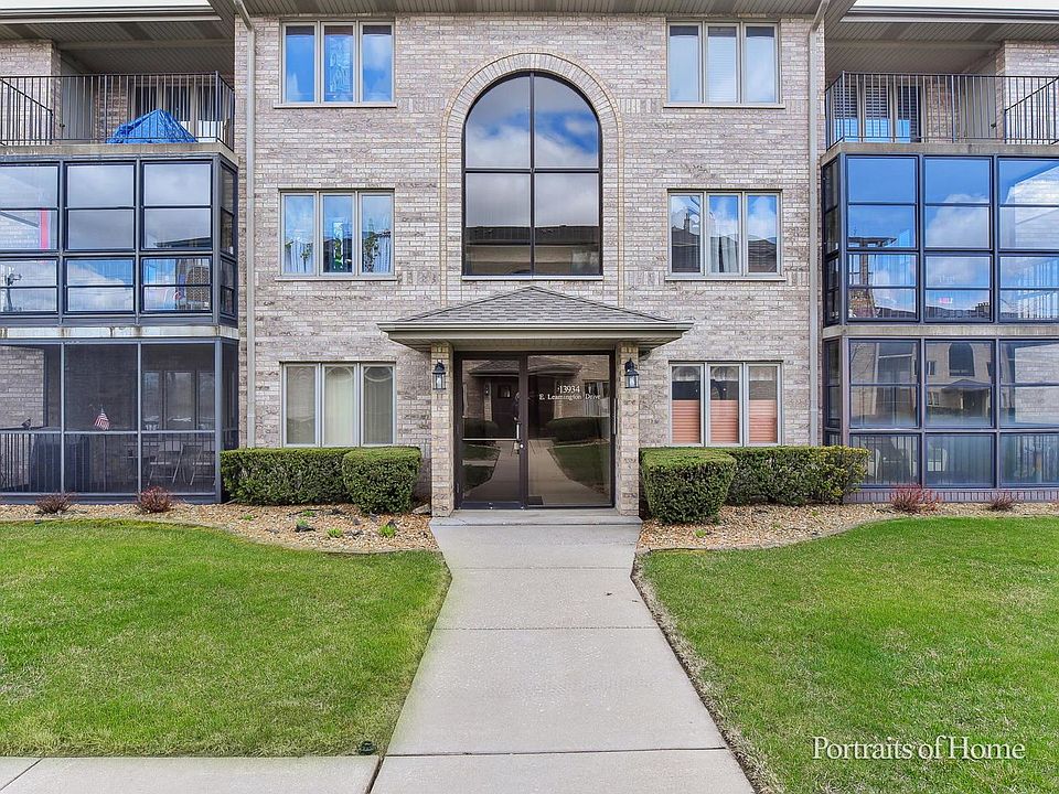 1st image of 13934 E Leamington Dr Unit 306