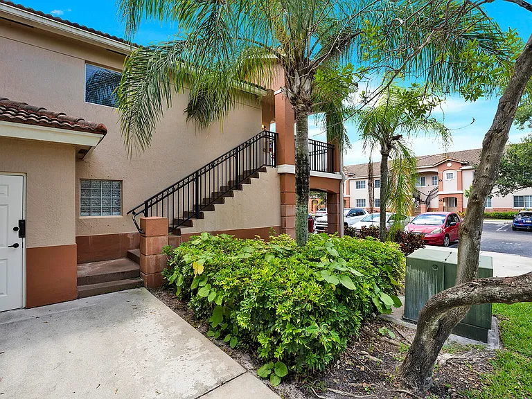 3790 N Jog Rd #201 — Photo 29