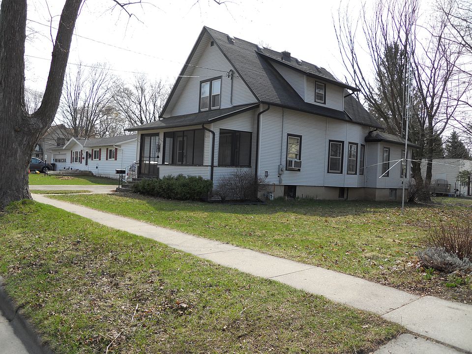 1st image of 110 E Grant St