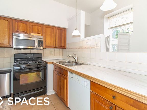 4th image of 1368 W Evergreen Ave APT 1F