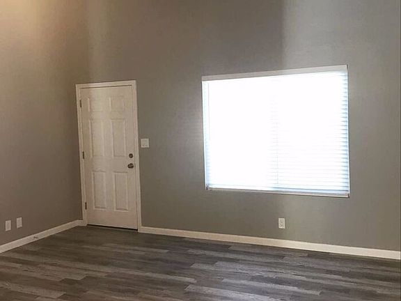 4th image of 850 N Stapley Dr