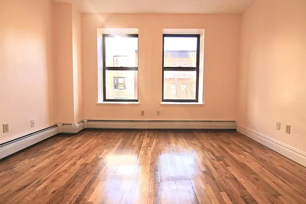 Rented by Bohemia Realty Group | media 26